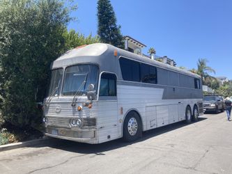40’ Silver Eagle Motorhome RV