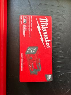 Milwaukee m18 led light