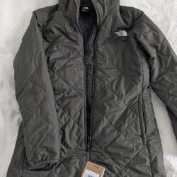 NEW North Face Quilted Down Parka-Small