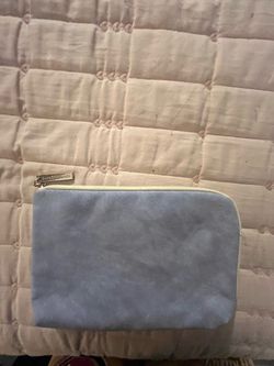 Bare Minerals make a bag