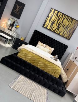 ✨️4pc Queen, King Bedrooms ✨️ Furniture Sectionals, Dining Avail