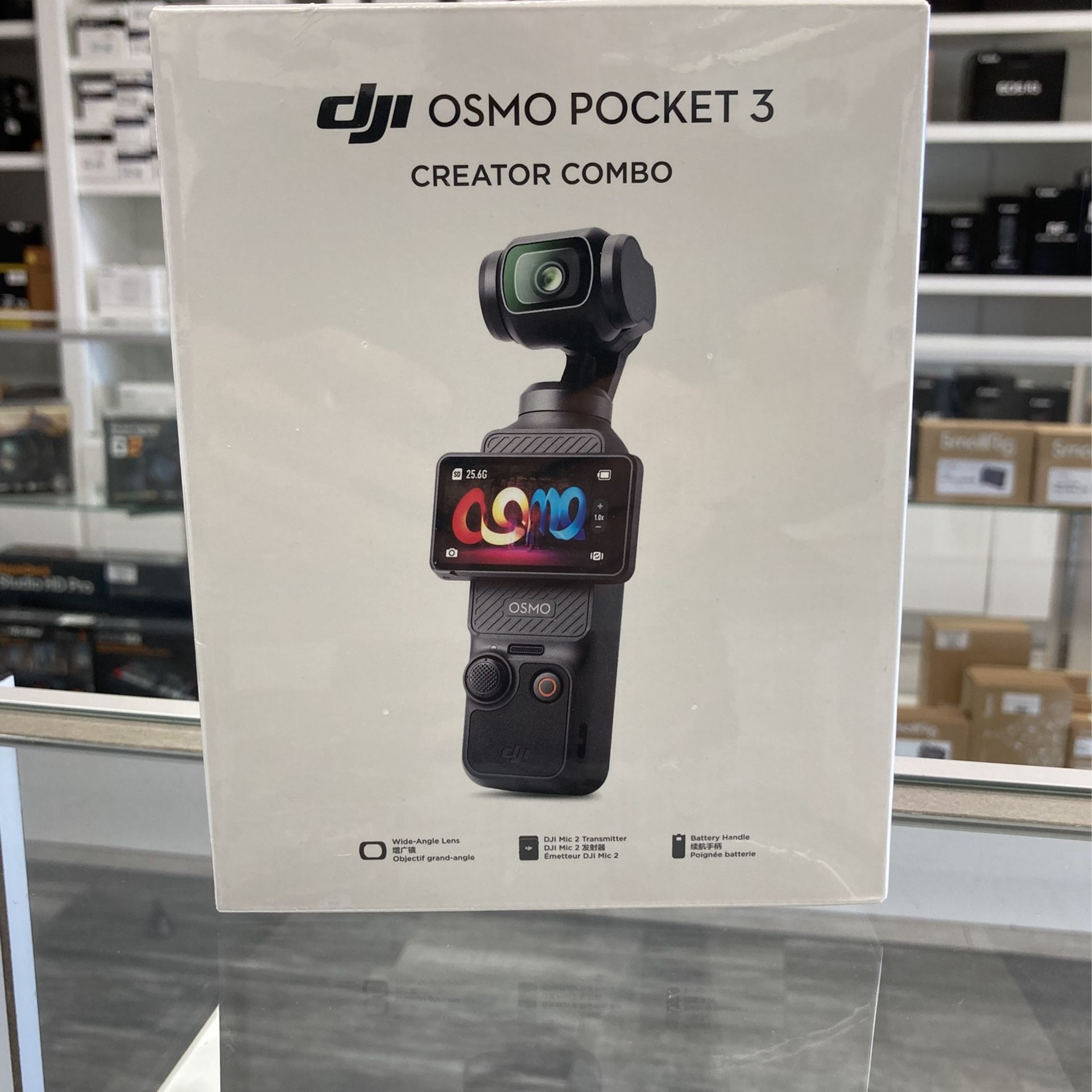DJI Osmo Pocket 3 Creator Combo
