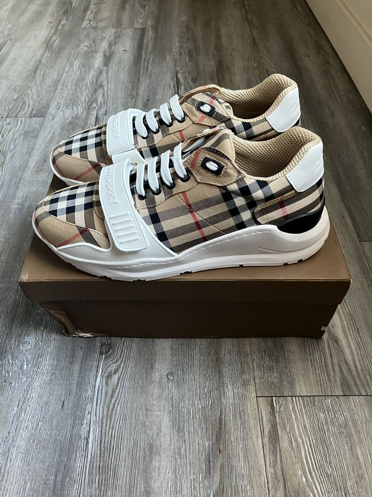 Burberry Shoes