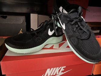 Nike Men US9