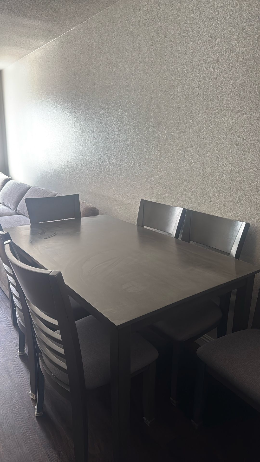 Dining Table & 6 Chair Set