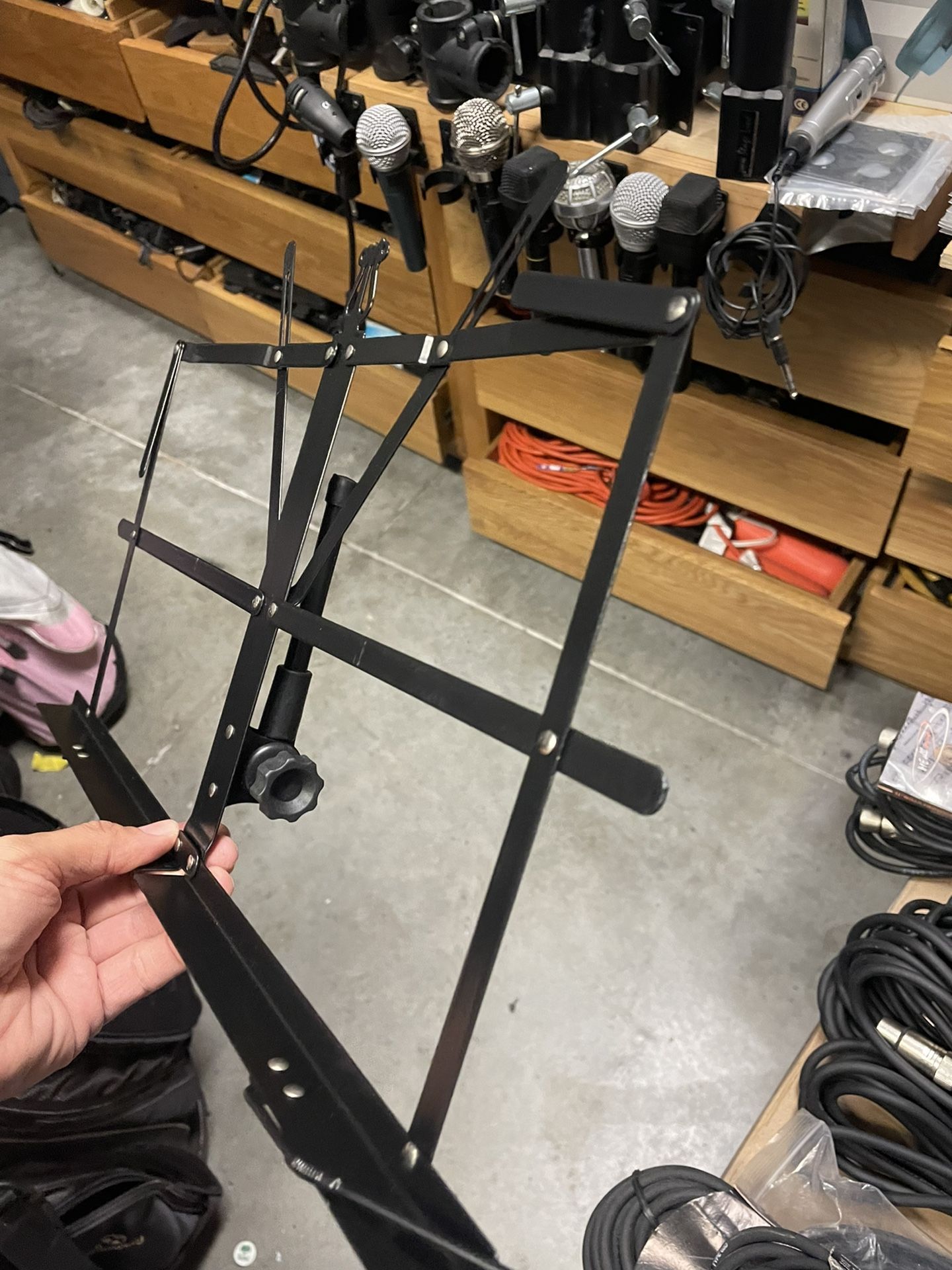 Music stand foldable new Table version