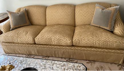 Couch 8.5 ft x 3ft