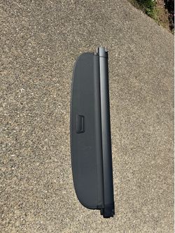 Audi Q5 Retractable Cargo Cover