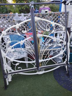 Queen bed Frame