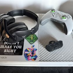 Xbox One With Turtle Beach Headset + Adapter & Controller 