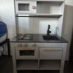 Kids Kitchen 