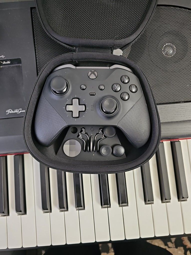 Xbox Elite Series 2 Controller