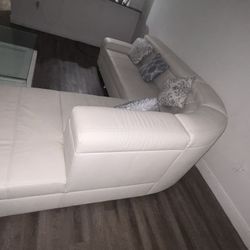 White Sectional Couch & White Coffee Table 