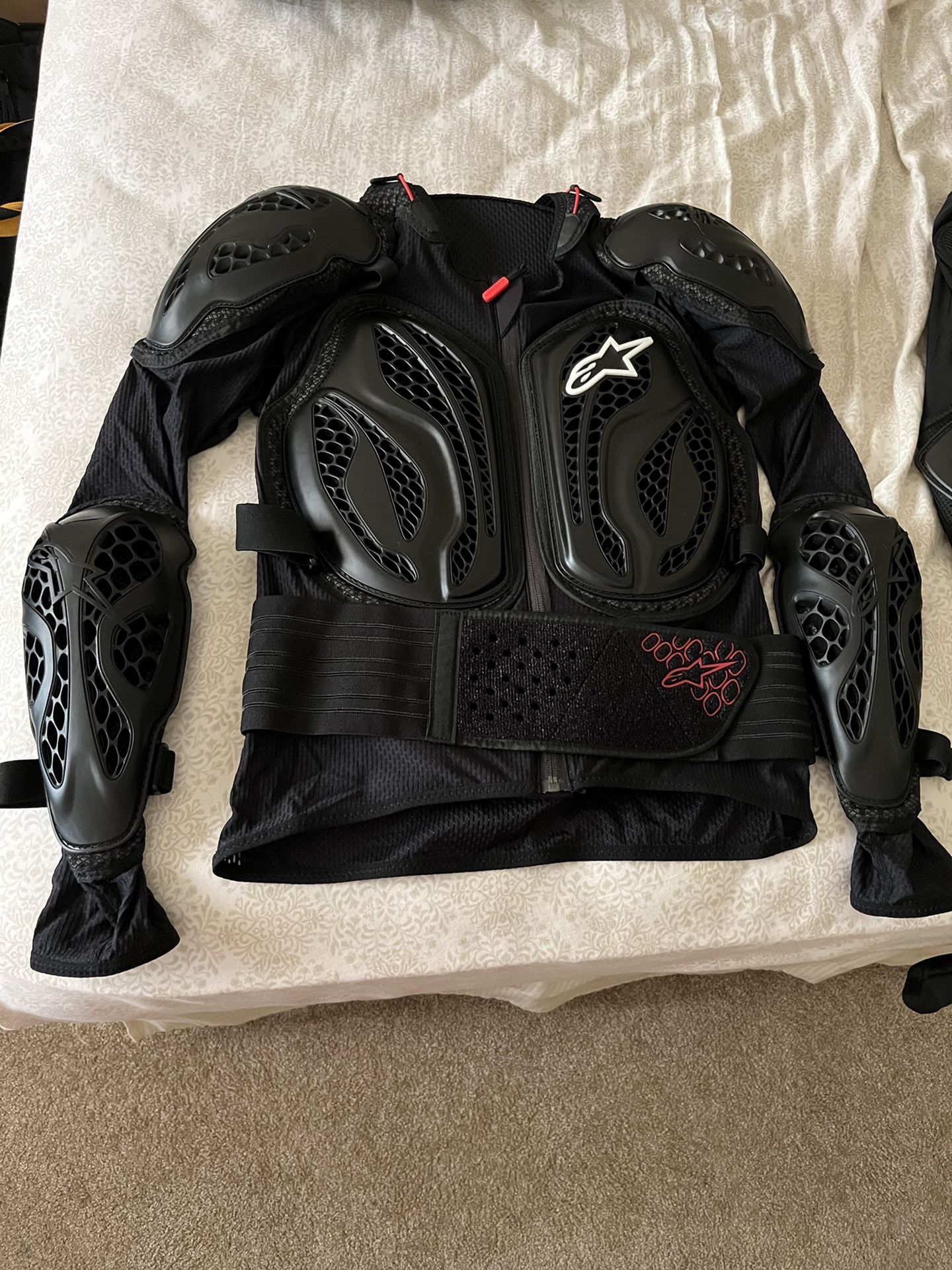 Alpinestars Bionic Action Jacket & BooRic Leg Armor
