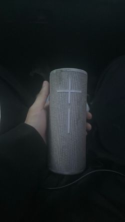 UE Boom 3