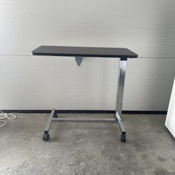 Adjustable Height Side Table 