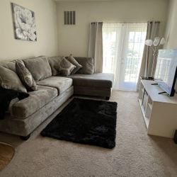 Gray L-shaped Sectional Couch 