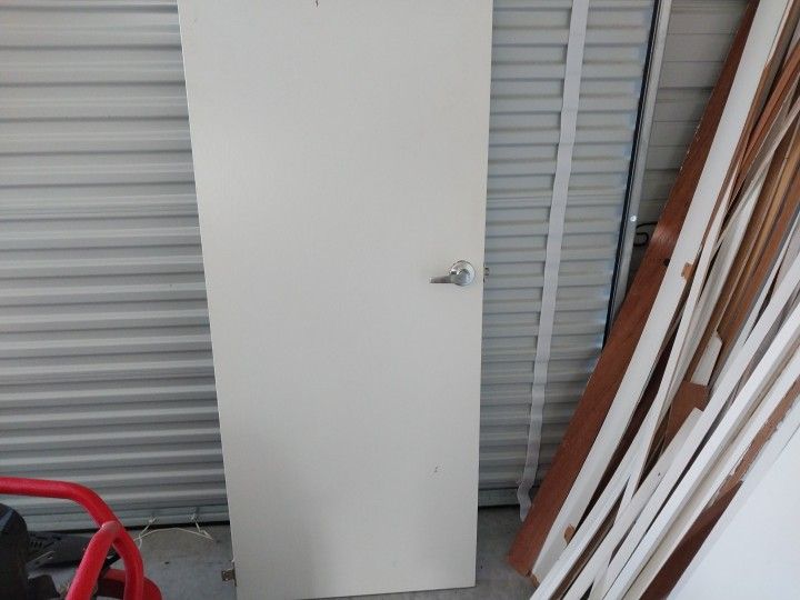 4, 32" Doors 1, 28" Door 1, 24" Door For Mobile Homes