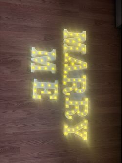 Marry Me light up letters