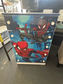 SpidermAn dresser