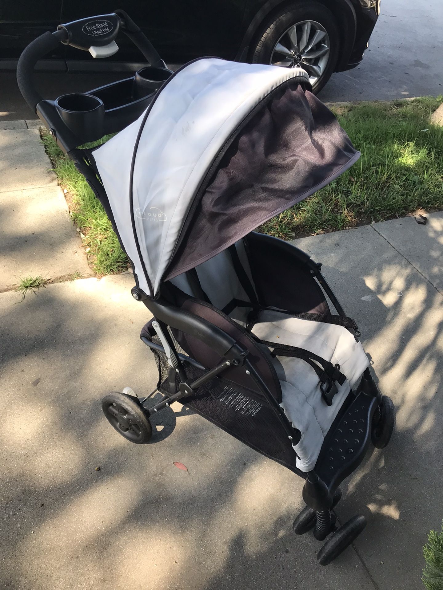 Small Stroller Lightweight For Quick Errands $15 For Bus Train Rides