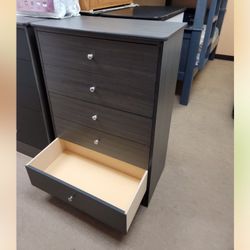 5 Drawer Dresser 