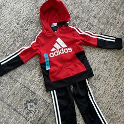 Adidas Track Jacket and pants / BRAND NEW Toddler Boys 4T Red Black White Hoodie Full Zip Pocket