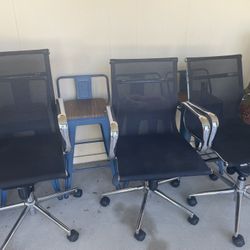 Chairs  Almost new  (5)  $20 Each