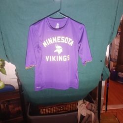 NFL Ladies PURPLE VIKINGS T SHIRT 