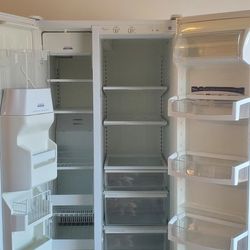 White 2 Door Whirlpool Refrigerator 