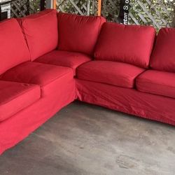 Beautiful Red Sectional Sofa Great Conditions Super Comfortable  Breaks In 3 Pieces  Moving Can't Take It 