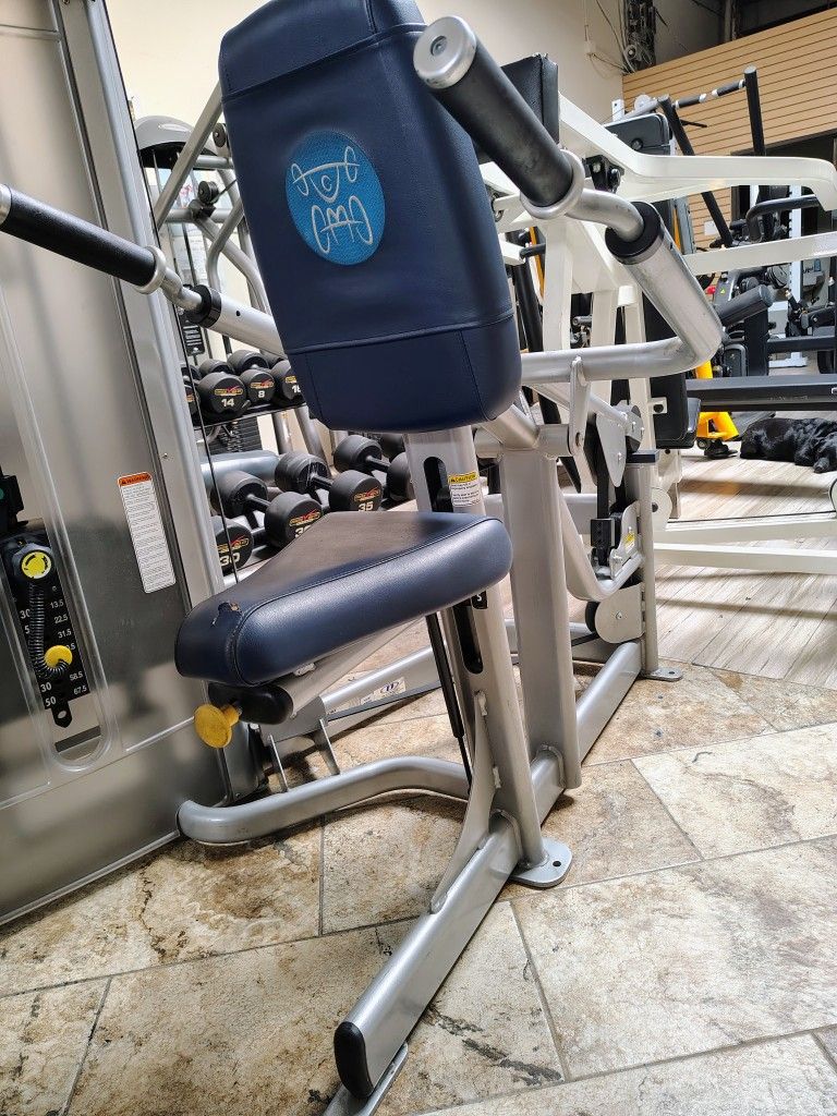 Cybex VR3 TRICEP PRESS  EXERCISE Machine Gym Equipment  Fitness 