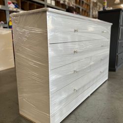 8 Drawer Dresser /comoda 8 Cajones 