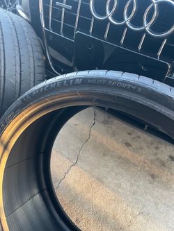 Michel Pilot Sport 4s 22" Set of 2