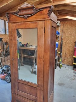 Vintage armoire