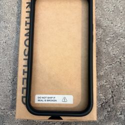 iPhone 15 pro Rhinoshield Bumper