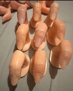 Acrylic Practice Fingers