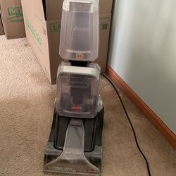 Carpet cleaner