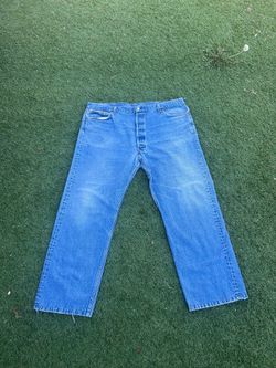 Light Wash Levi’s Denim 42x28