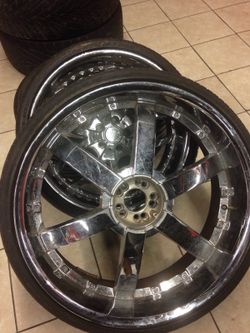 26 inch universal five lug wheels