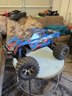 Traxxas xmaxx WIDE