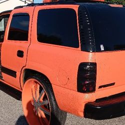 03 Chevy Tahoe 