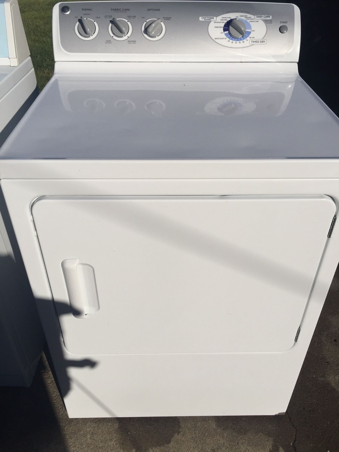 General Electric - Electric dryer excellent condition smooth running