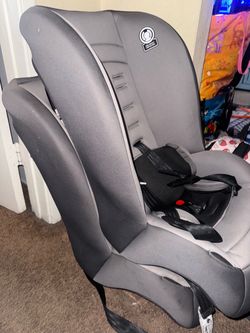 Gray Convertible Child Car Seat