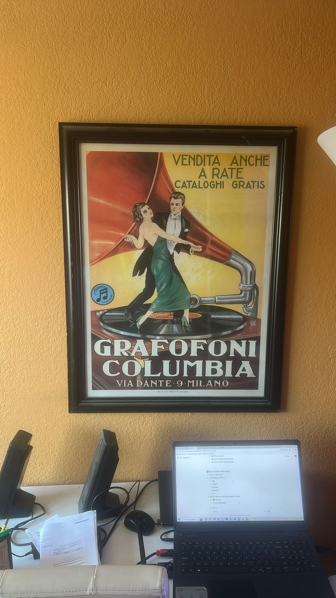 VintageGrafofoni Columba. 1920 Art Print poster framed