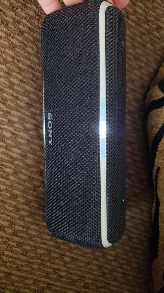 Sony SRS-XB21 