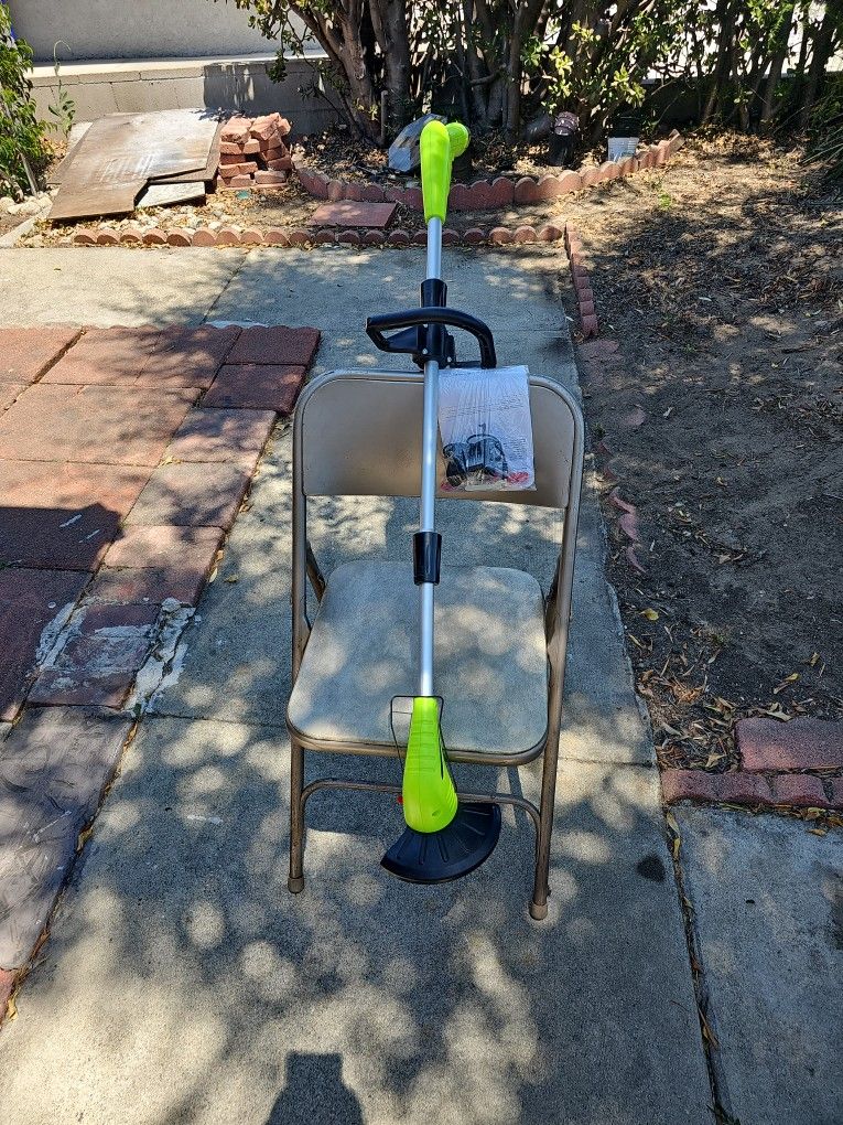 CORLESS TRIMER. BRAND NEW.