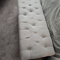 Tufted fabric Ottoman/storage chest