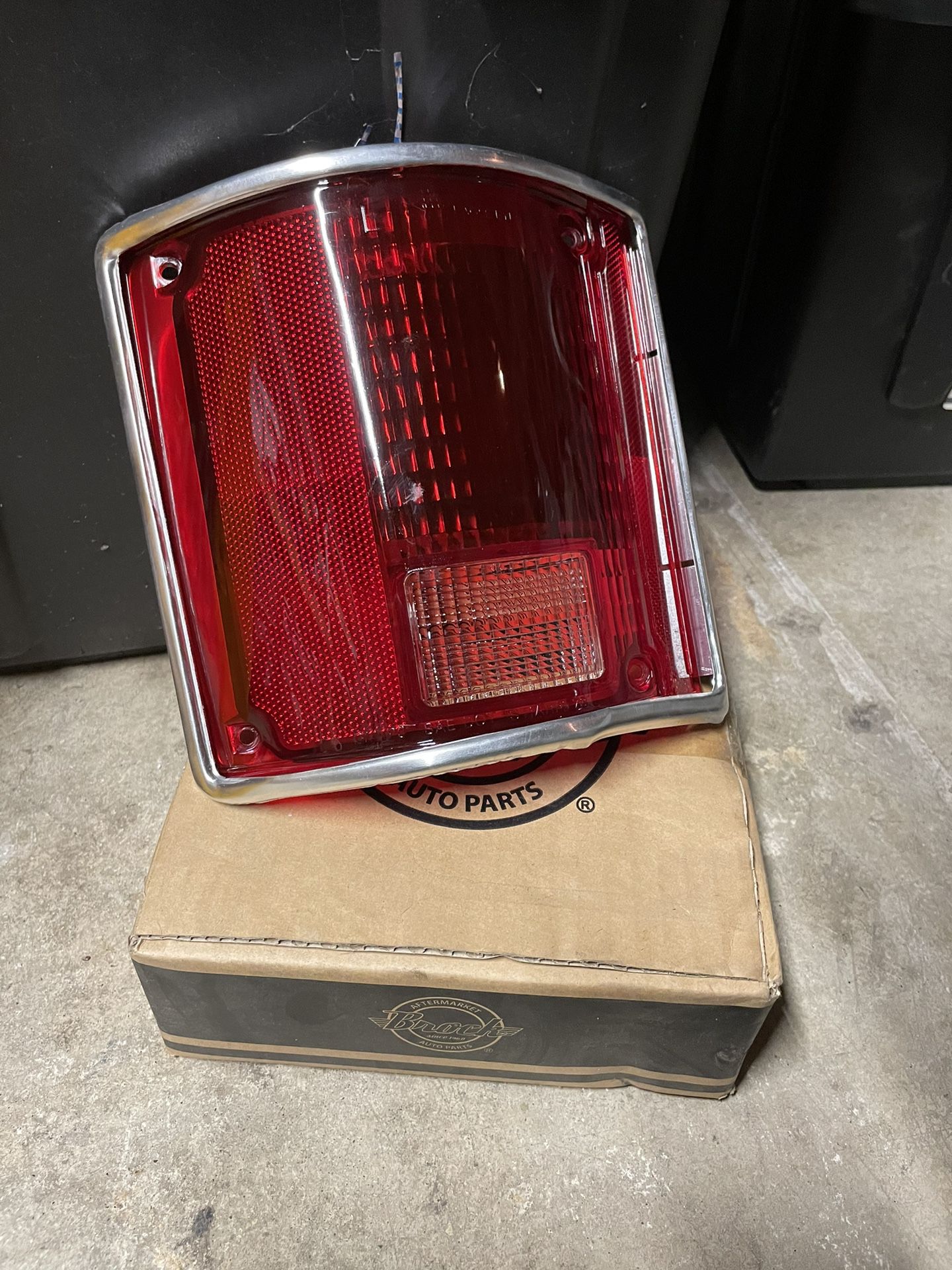 Square body Chevy Tail Light Lens 