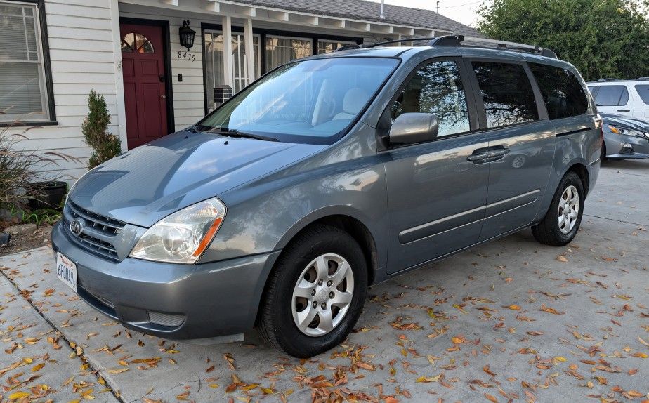 2008 KIA Sedona